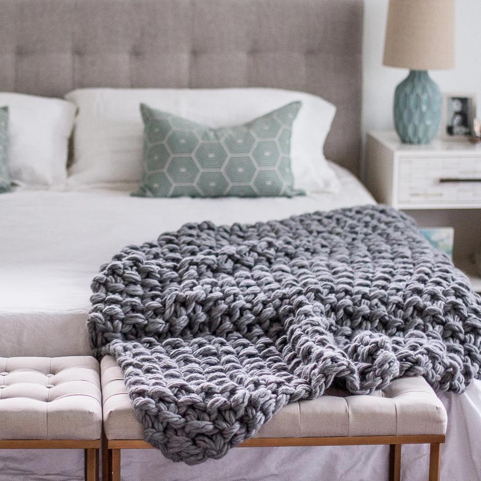 Arm Knit Seed Stitch Blanket Pattern - Image 3