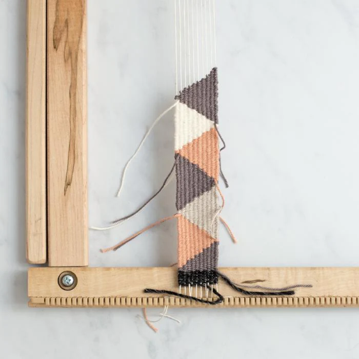 BEKA 20" Wooden Frame Loom - Image 5