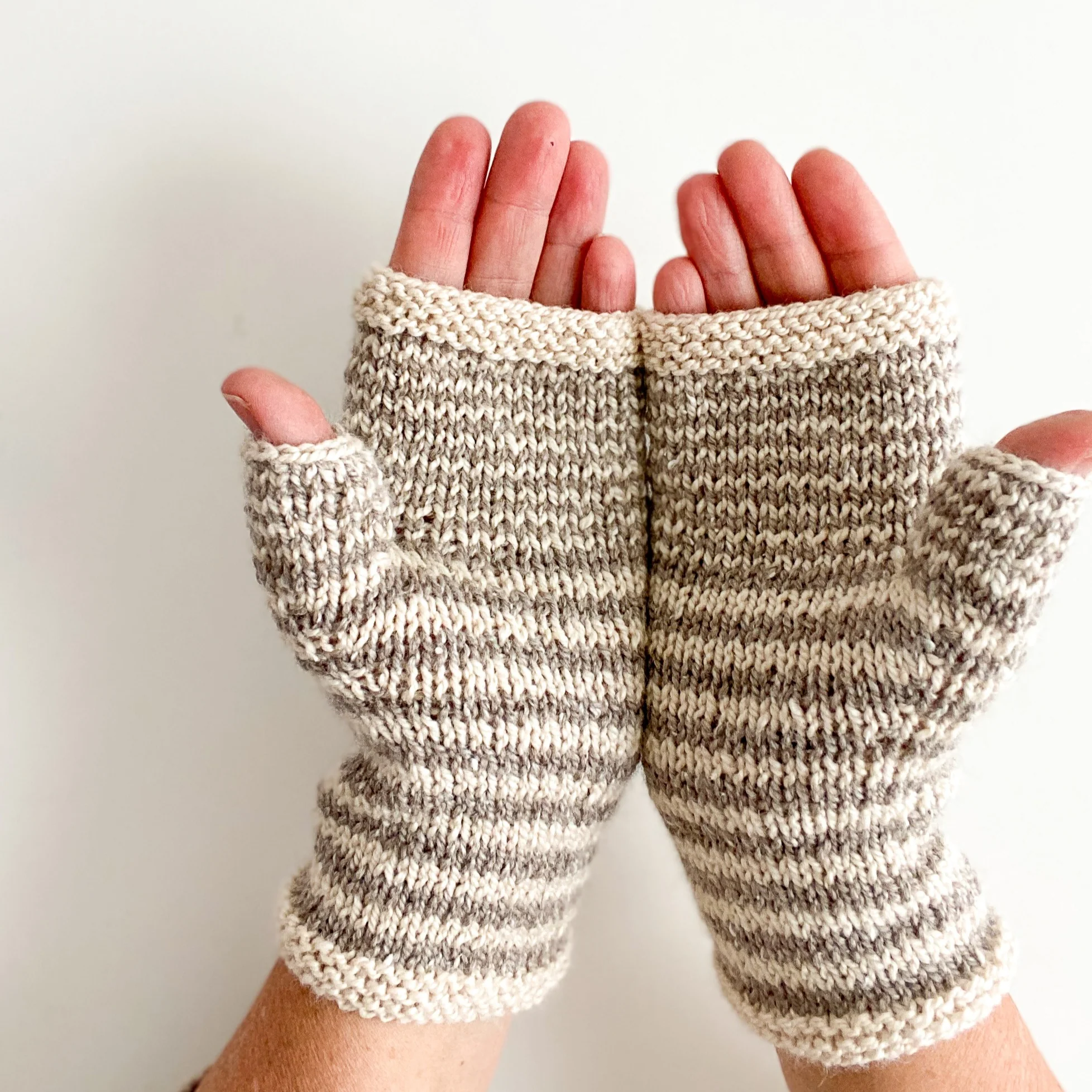 Katherine Knit Mitt Kit - Makes 2 Pairs - Image 4
