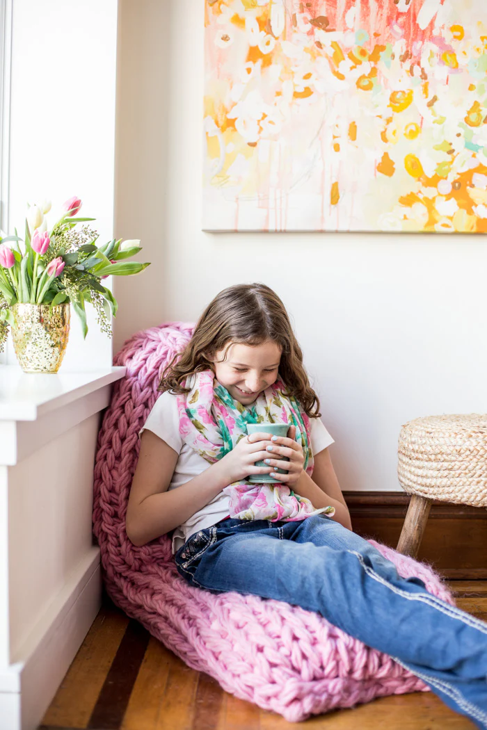 Lazy Lounger Arm Knit Pillow Pattern - Image 6